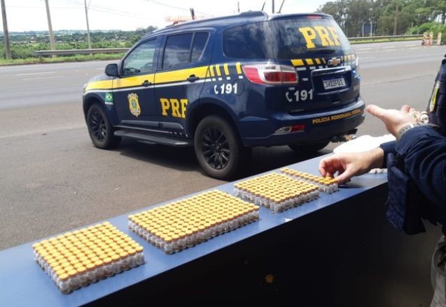 Imagem da noticia PRF apreende 420 ampolas de remédio usado para emagrecer no interior de São Paulo