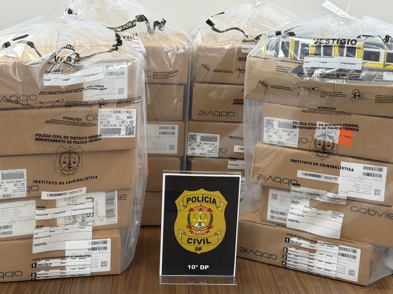 Imagem da noticia Remédios de até R$ 40 mil: suposto esquema criminoso desviava e revendia medicamentos para câncer