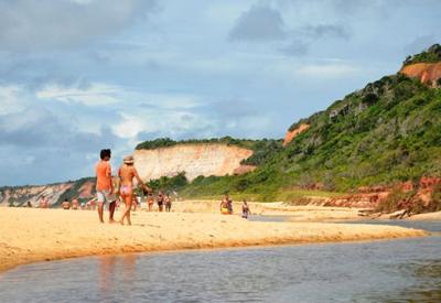 Arraial d'Ajuda, na Bahia, é eleito o destino mais acolhedor no mundo