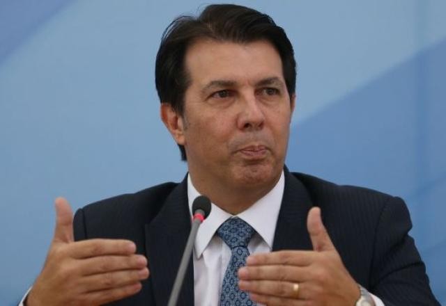 Imagem da noticia Deputado provoca "turma dos índios" e diz que marco temporal trará "ordem"