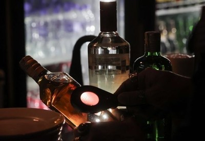 Mauá registra primeira morte por metanol; total de óbitos no estado de São Paulo chega a 12 Mauá registra primeira morte por metanol; total de óbitos no estado de São Paulo chega a 12