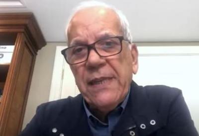 Auxílio Brasil pode ser "boia furada" para população, diz senador Auxílio Brasil pode ser "boia furada" para população, diz senador