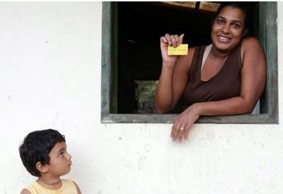 Auxílio Emergencial: Nascidos em julho recebem 1ª parcela nesta 3ª feira Auxílio Emergencial: Nascidos em julho recebem 1ª parcela nesta 3ª feira