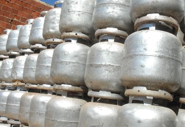 Imagem da noticia Senado aprova criação de auxílio gás para famílias de baixa renda