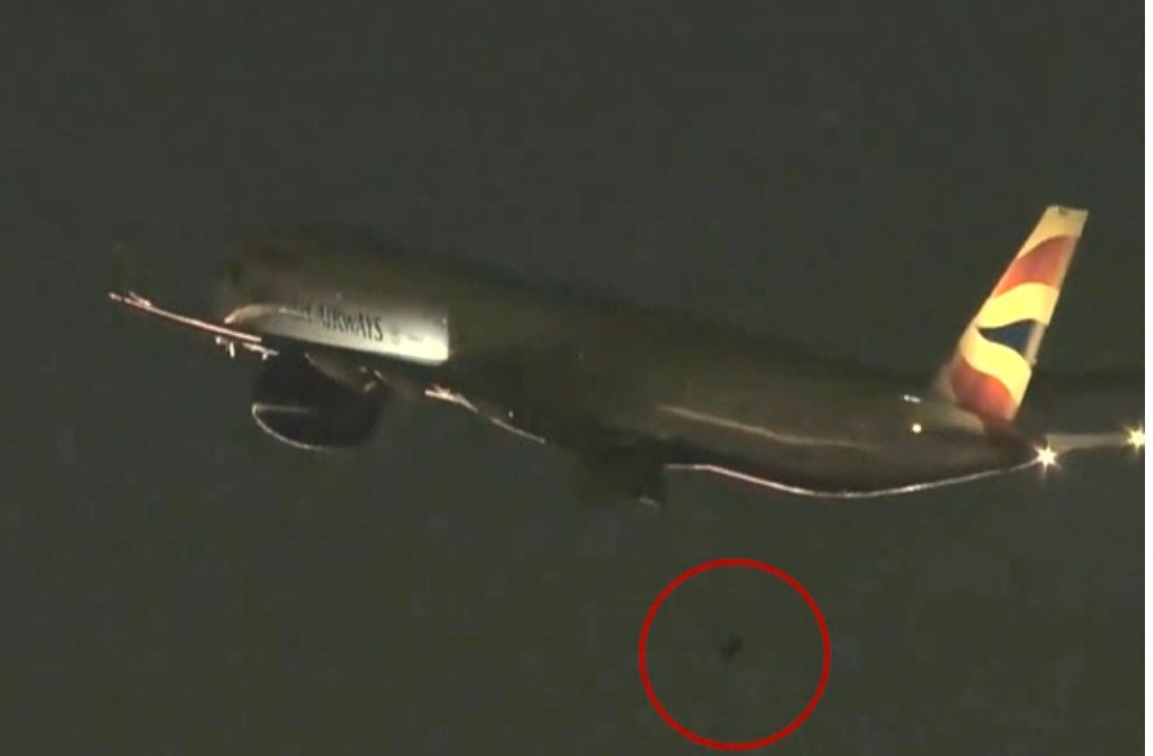 Imagem da noticia Avião perde roda do trem de pouso durante decolagem nos EUA