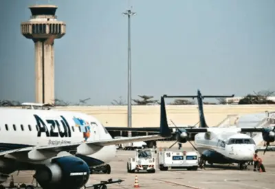 Azul despenca 47% na bolsa com conversão de dívida de R$ 7,4 bi em ações Azul despenca 47% na bolsa com conversão de dívida de R$ 7,4 bi em ações