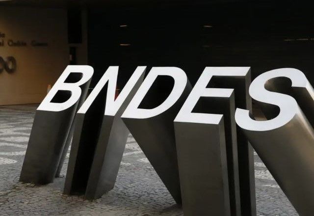 Imagem da noticia BNDES lança edital de concurso público com salários iniciais de R$ 20,9 mil e 150 vagas