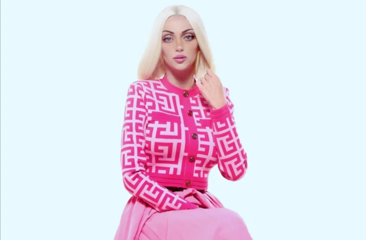 Imagem da noticia Defensor público pede afastamento após “Barbie Humana” ser encontrada morta em sua casa