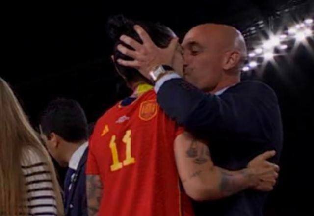 Imagem da noticia ONU Mulheres elogia medidas da FIFA contra presidente da Federação Espanhola