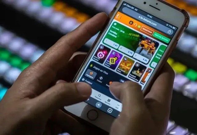 Imagem da noticia Tributação de bets e loterias rendeu quase R$ 5 bilhões aos cofres públicos até julho, diz Receita