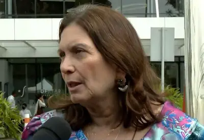 Bia Kicis cobra anúncio de Michelle Bolsonaro sobre candidatura ao Senado Bia Kicis cobra anúncio de Michelle Bolsonaro sobre candidatura ao Senado