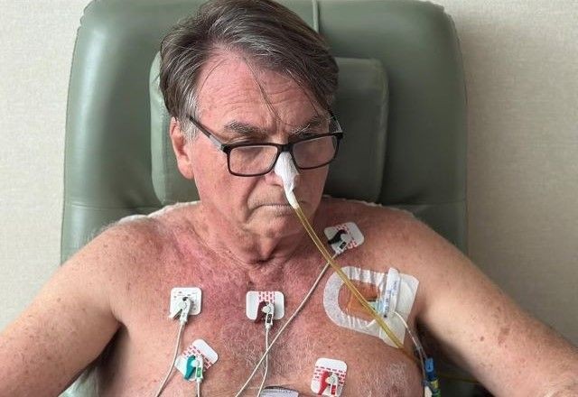 Imagem da noticia Bolsonaro tem "melhora dos exames laboratoriais" e segue sem previsão de alta da UTI, diz boletim médico