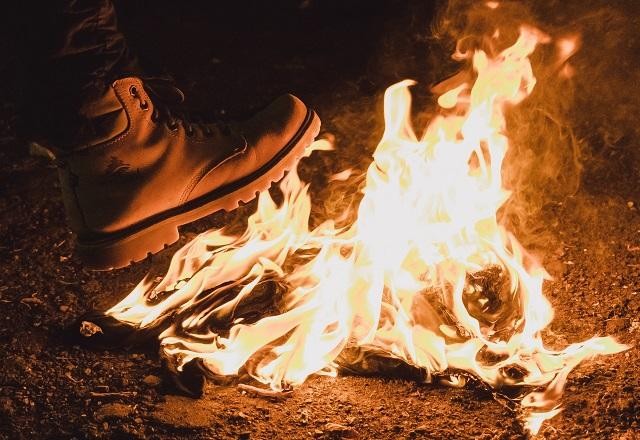 Imagem da noticia Pule a fogueira com segurança: casos de queimaduras aumentam em junho