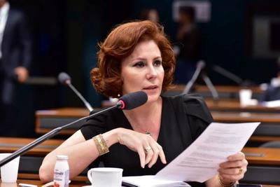 STF torna definitiva condenação de Zambelli por perseguição armada STF torna definitiva condenação de Zambelli por perseguição armada