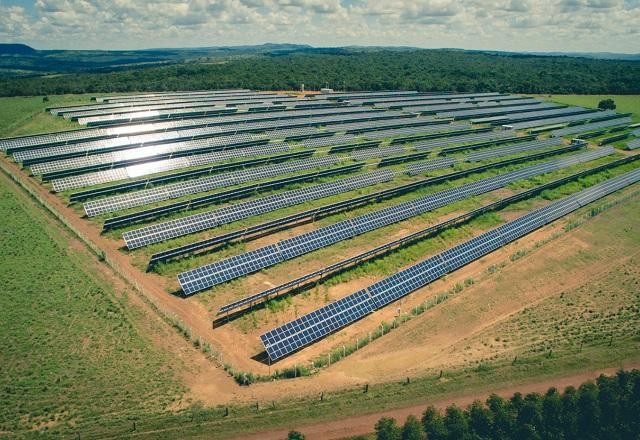 Imagem da noticia Capacidade instalada da geração de energia solar atinge 26 GW no Brasil