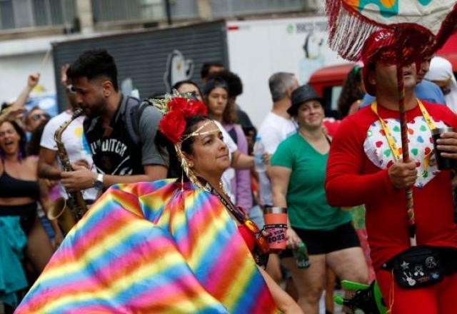 Imagem da noticia CNC estima que Carnaval movimente R$ 8,18 bilhões em 2023