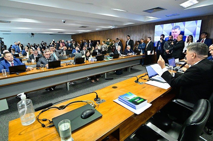 Imagem da noticia Horário de e-mail gera impasse sobre prorrogação da CPMI do INSS