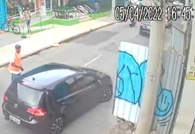 Imagem da noticia Assaltantes que criaram estacionamento falso durante show são presos