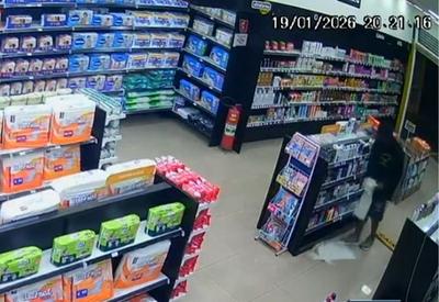 Farmácia na zona leste de SP é assaltada 6 vezes em menos de 2 meses Farmácia na zona leste de SP é assaltada 6 vezes em menos de 2 meses