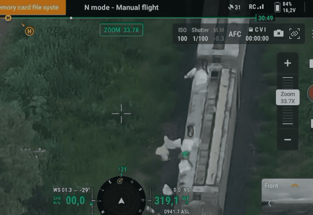 Imagem da noticia Vídeo mostra como quadrilha roubava açúcar e soja de trens em movimento em SP