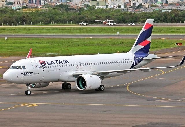 Imagem da noticia Latam cancela novos voos após alta de casos de covid entre tripulantes