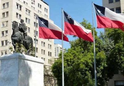 Capital chilena adota lockdown e governo faz apelo à população Capital chilena adota lockdown e governo faz apelo à população