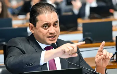 Relator pede mais tempo e retira texto da nova Lei do impeachment da pauta na CCJ do Senado Relator pede mais tempo e retira texto da nova Lei do impeachment da pauta na CCJ do Senado