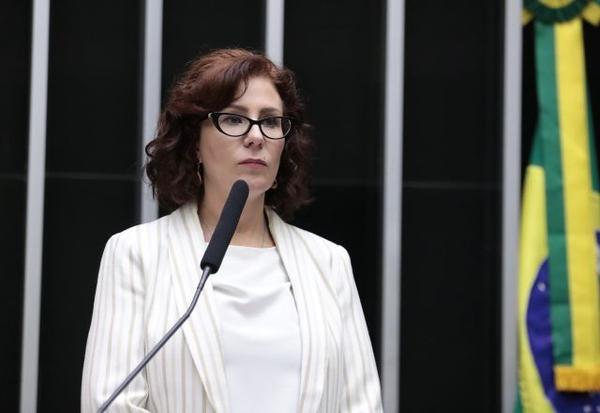 Imagem da notícia: Justiça da Itália decide por extradição de Zambelli