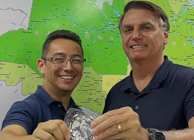 Moraes exige "qualificações profissionais" de irmão de Michelle indicado para cuidador de Bolsonaro Moraes exige "qualificações profissionais" de irmão de Michelle indicado para cuidador de Bolsonaro