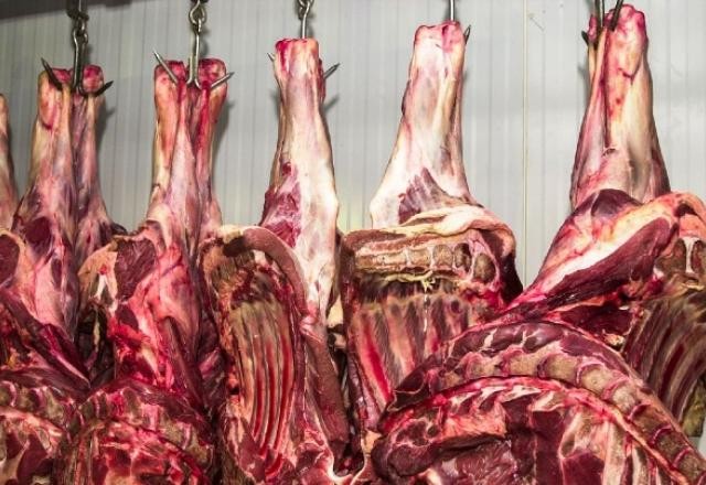 Imagem da noticia Produção industrial do Brasil varia +0,3% no mês, aponta IBGE