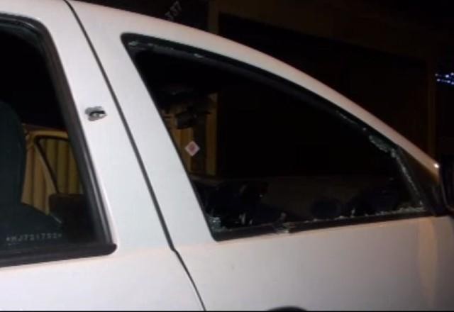 Imagem da noticia Agente de segurança troca tiros com criminosos e salva vizinho de assalto