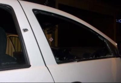 Agente de segurança troca tiros com criminosos e salva vizinho de assalto Agente de segurança troca tiros com criminosos e salva vizinho de assalto