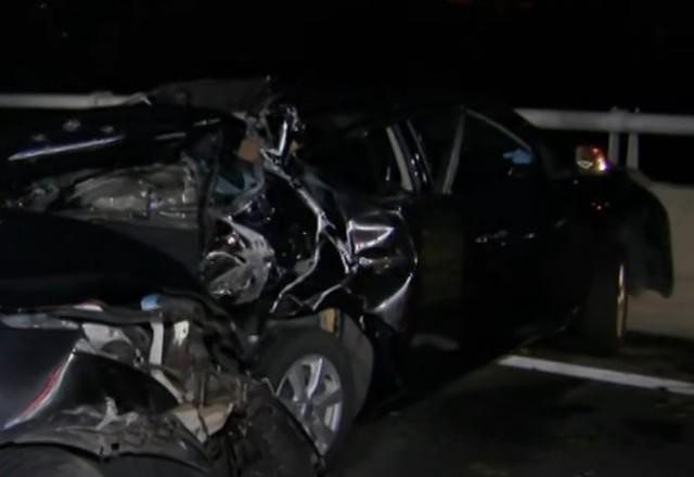 Imagem da noticia Após parar para consertar veículo, motorista sofre acidente e morre em SP