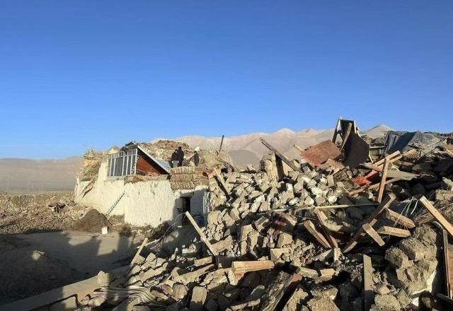 Imagem da noticia Sobe para 126 o número de mortos no terremoto no Tibete