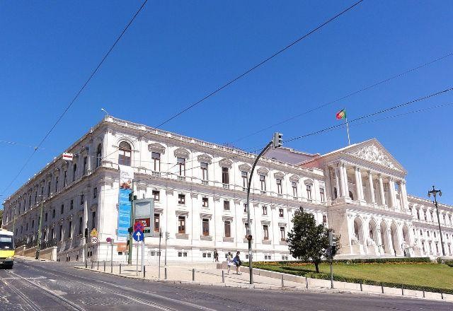 Imagem da noticia Parlamento de Portugal retoma debate sobre legalização da eutanásia