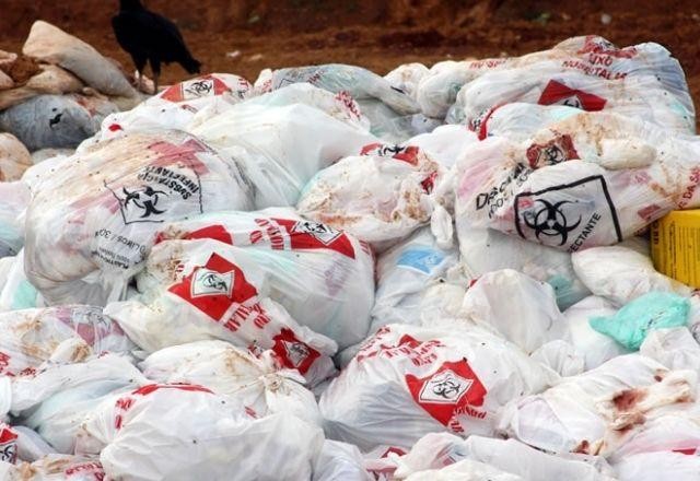 Imagem da noticia OMS alerta para aumento do descarte de resíduos hospitalares