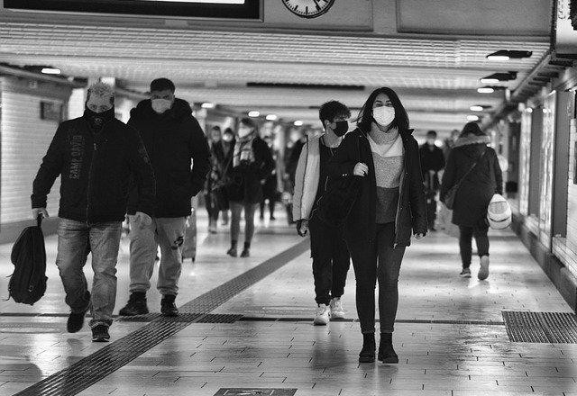 Imagem da noticia Impactos ao cérebro, gastrite, dores, fadiga: entenda a síndrome pós-covid