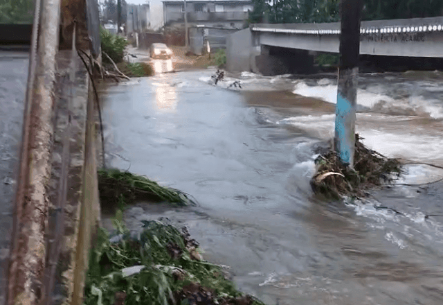 Imagem da noticia Chuva causa estragos na região Sudeste do Brasil; Inmet emite alerta para todo o país