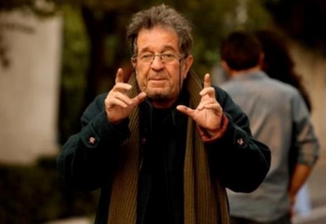 Imagem da noticia Cineasta Dariush Mehrjui e esposa são mortos a facadas no Irã