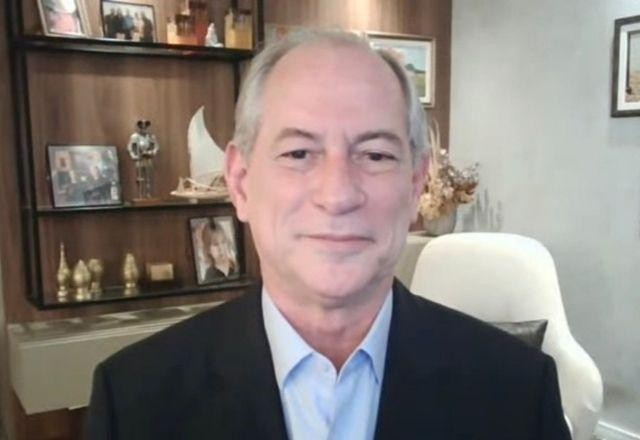 Imagem da noticia Ciro recusa palanques de Bolsonaro e de Lula