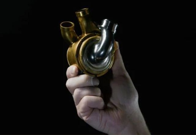 Imagem da noticia Coração de titânio é implantado em paciente humano