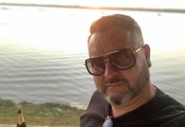 Imagem da noticia Empresário flagrado agredindo mulher em elevador é indiciado por furto de energia no DF