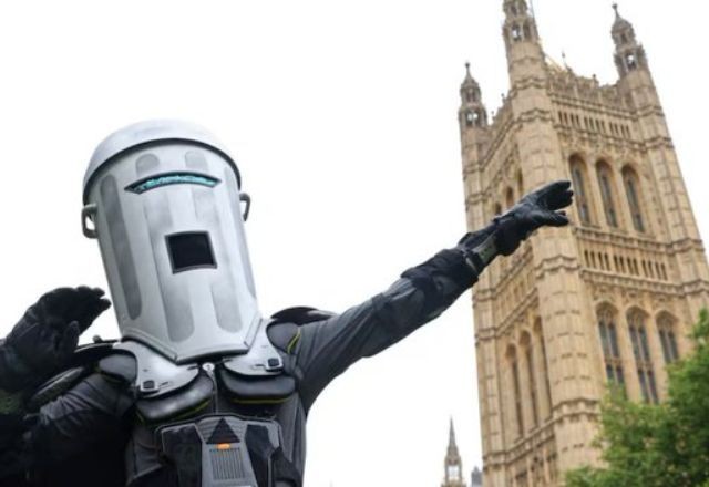 Imagem da noticia Oito fatos que você não sabia sobre as eleições no Reino Unido