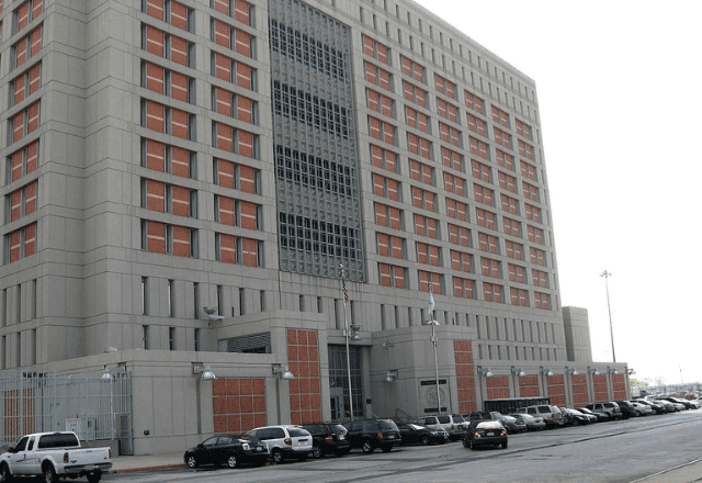 Imagem da noticia Saiba detalhes sobre a prisão onde Maduro deve ficar em NY