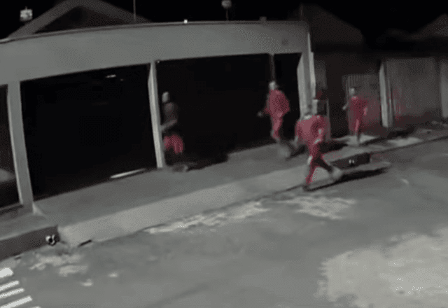 Imagem da noticia Quatro detentos de alta periculosidade escapam de presídio em Formiga (MG)