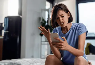 'Rage bait': saiba o que significa o termo escolhido como a palavra do ano pelo dicionário de Oxford 'Rage bait': saiba o que significa o termo escolhido como a palavra do ano pelo dicionário de Oxford