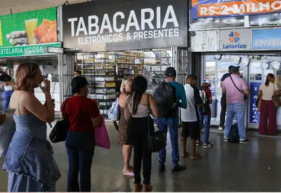 Mega da Virada mobiliza 112 de apostas e arrecada R$ 3,05 bilhões Mega da Virada mobiliza 112 de apostas e arrecada R$ 3,05 bilhões