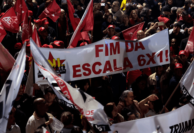 Imagem da noticia Fim da escala 6x1: entenda as diferentes propostas que tramitam na Câmara