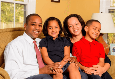 Ex-vice-governador da Virgínia (EUA) mata esposa e tira a própria vida Ex-vice-governador da Virgínia (EUA) mata esposa e tira a própria vida