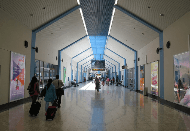 Imagem da noticia Sri Lanka prende 22 monges budistas com 110kg de maconha em aeroporto